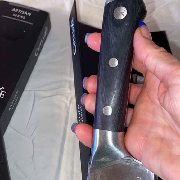 NIB CUTLUXE 5” Santoku knife. - Picture 14 of 16